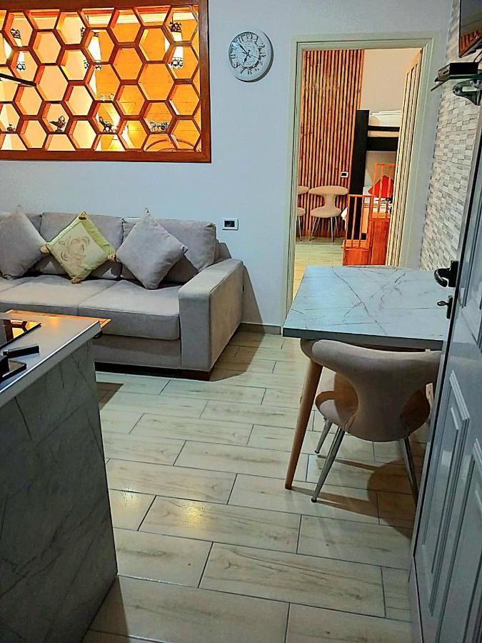 Villa Heljos Apartaments Avlonya Dış mekan fotoğraf