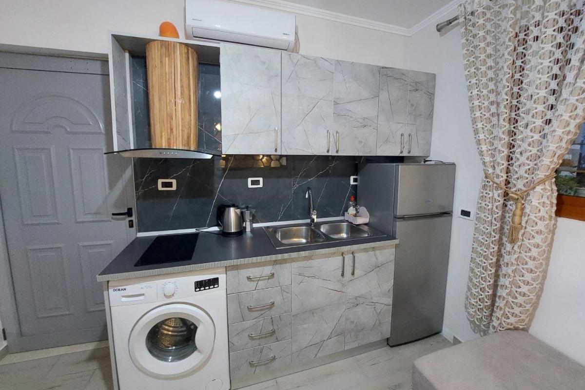 Villa Heljos Apartaments Avlonya Dış mekan fotoğraf