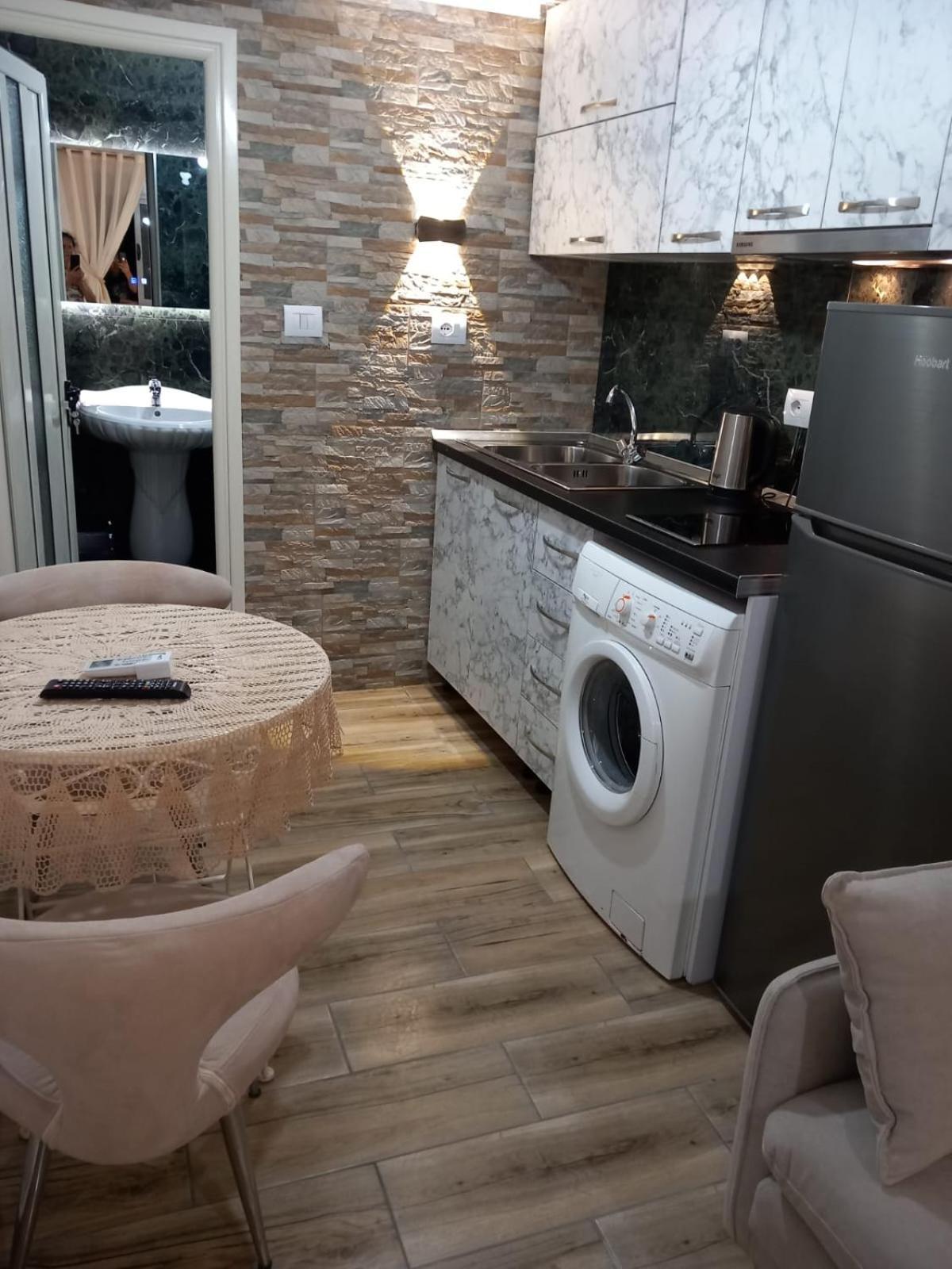 Villa Heljos Apartaments Avlonya Oda fotoğraf