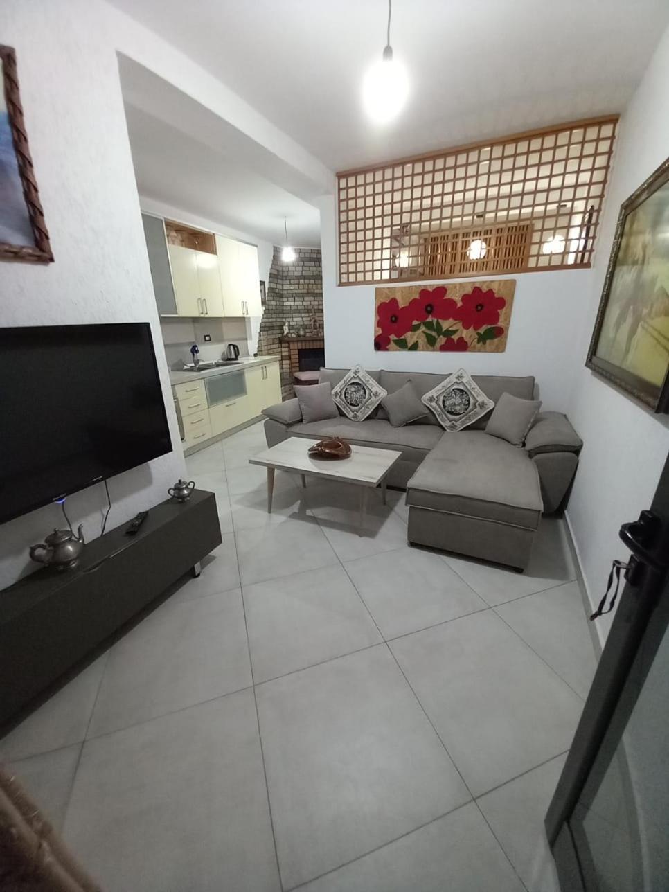 Villa Heljos Apartaments Avlonya Dış mekan fotoğraf