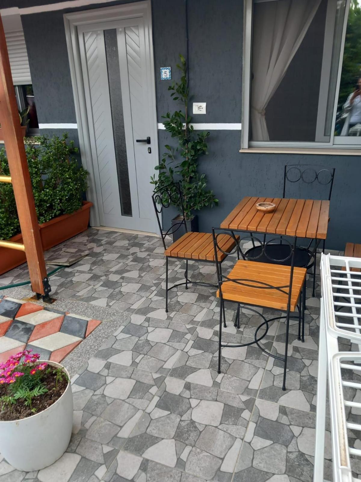 Villa Heljos Apartaments Avlonya Dış mekan fotoğraf